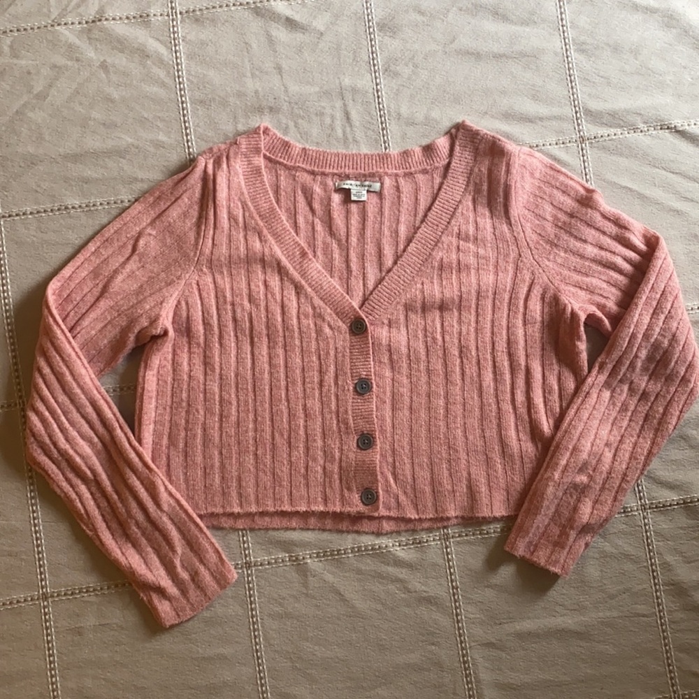 AE Cropped Boxy Sweater